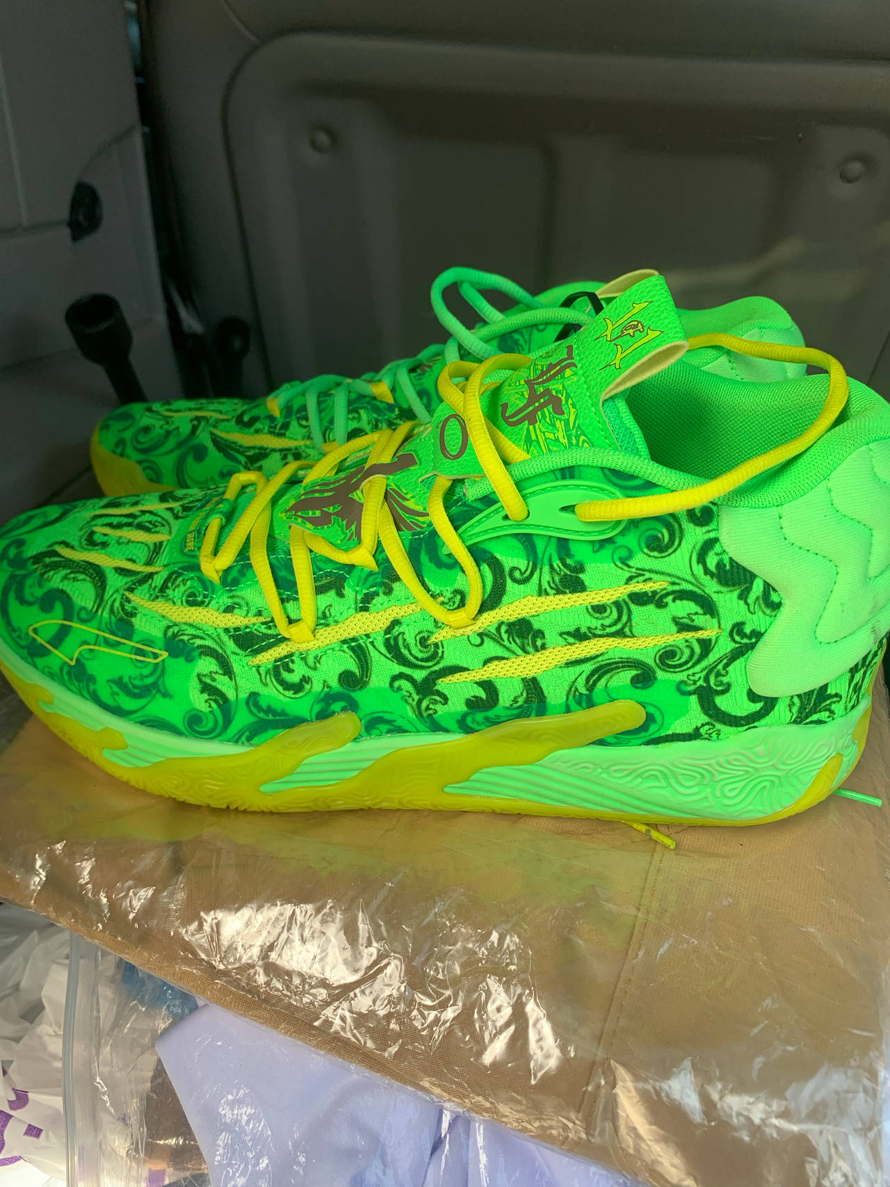PUMA MB.01 LaMelo Ball Green/Yellow Basketball Shoes
