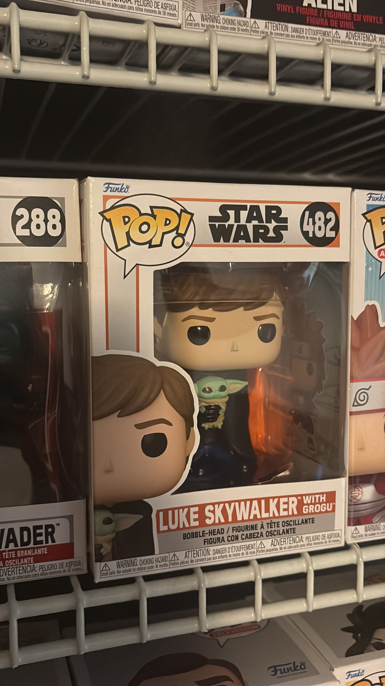Funko Pop! Star Wars: Luke Skywalker with Grogu