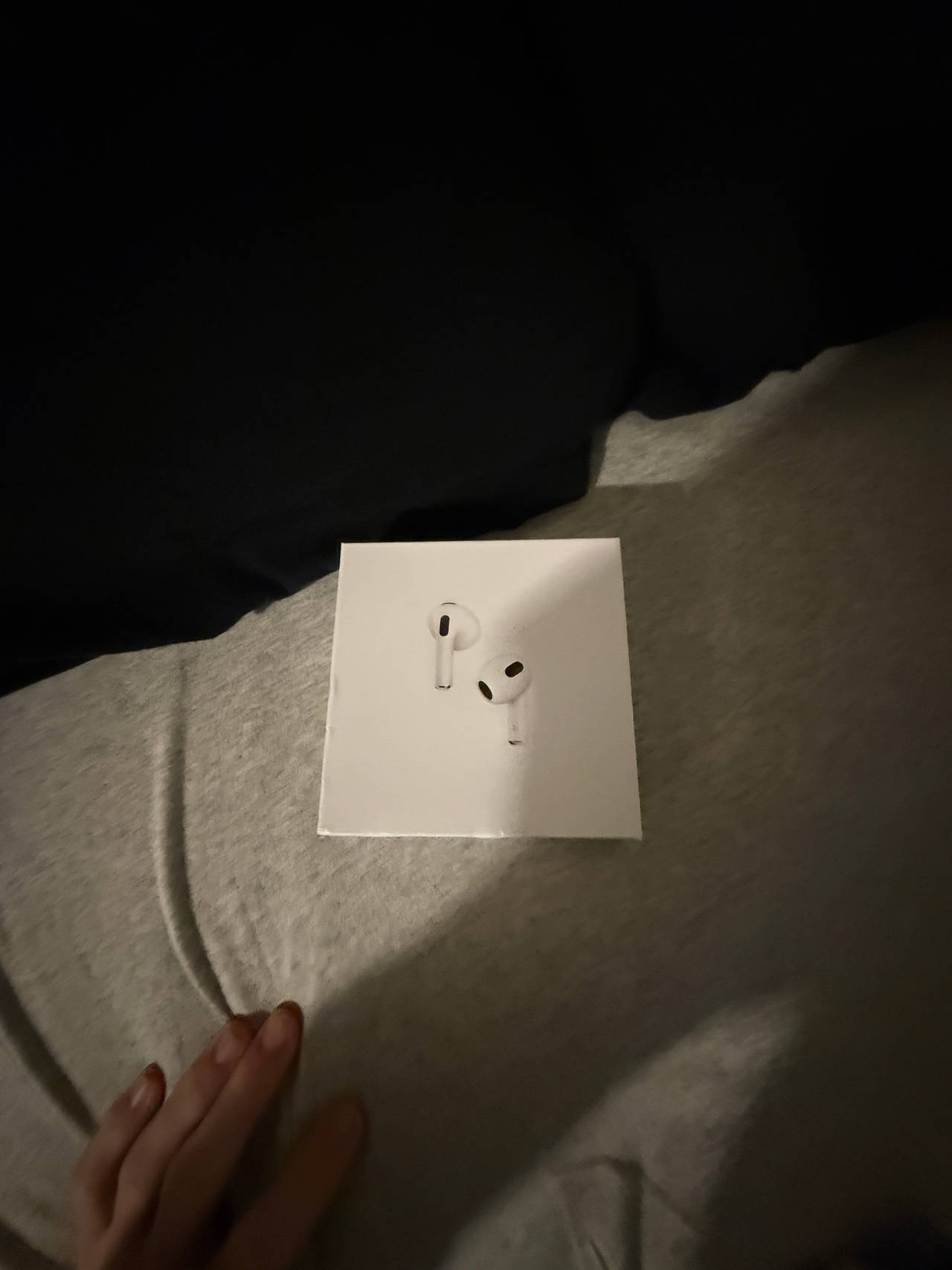 Apple AirPods gen 3