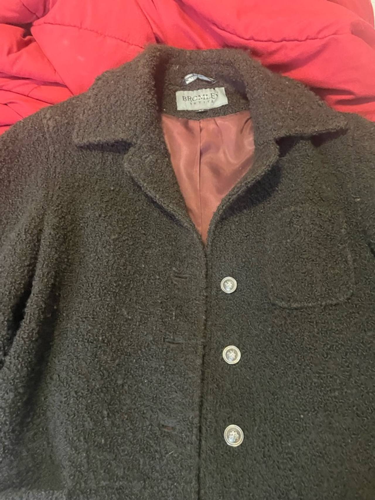 Bromley Collection Black Wool Peacoat