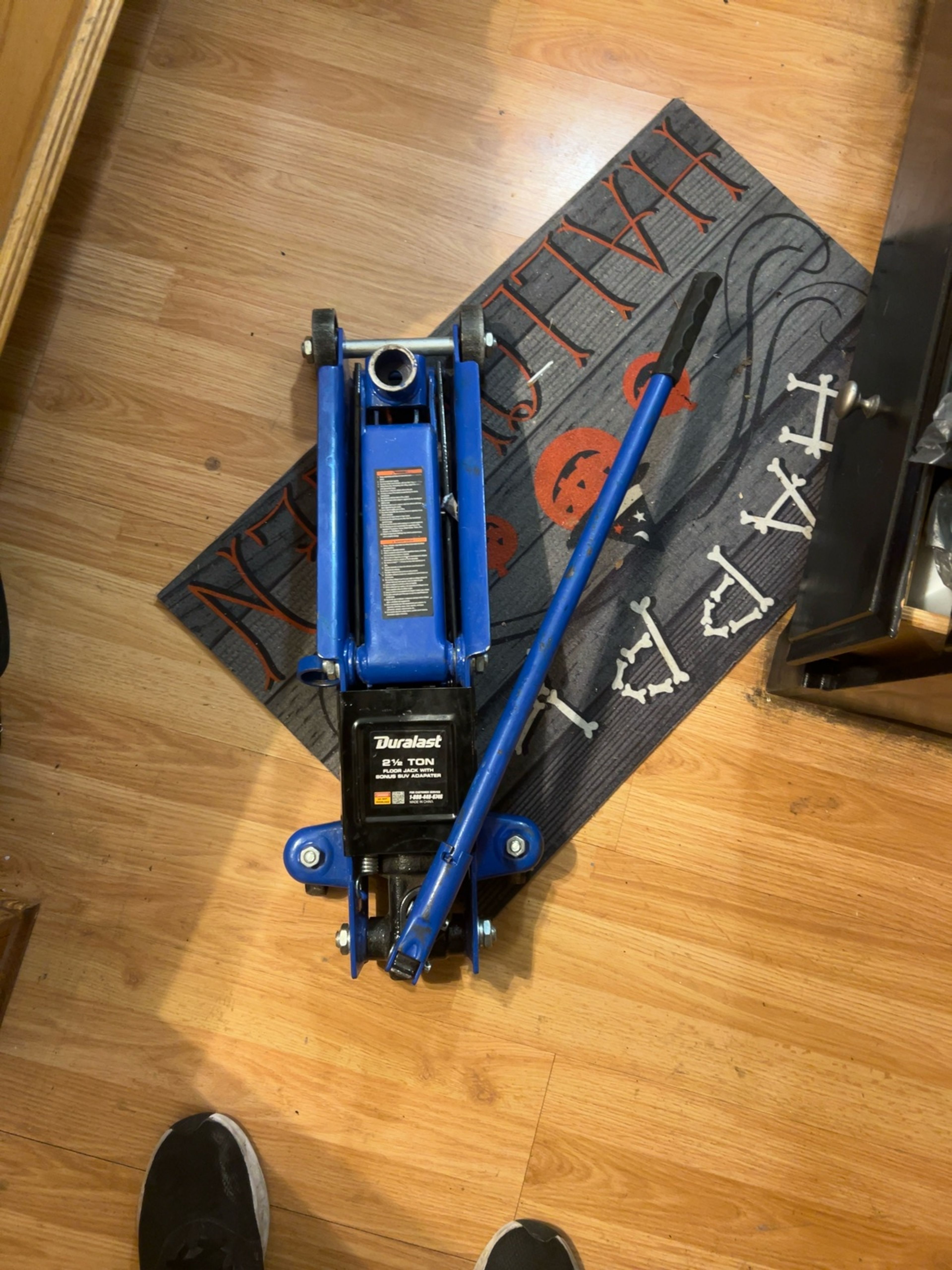 Duralast Low Profile Hydraulic Floor Jack