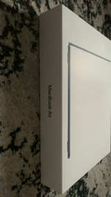Apple MacBook Air 15-inch - Image 4