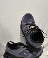 On Cloud X Running Shoes Size W8 used - Image 1