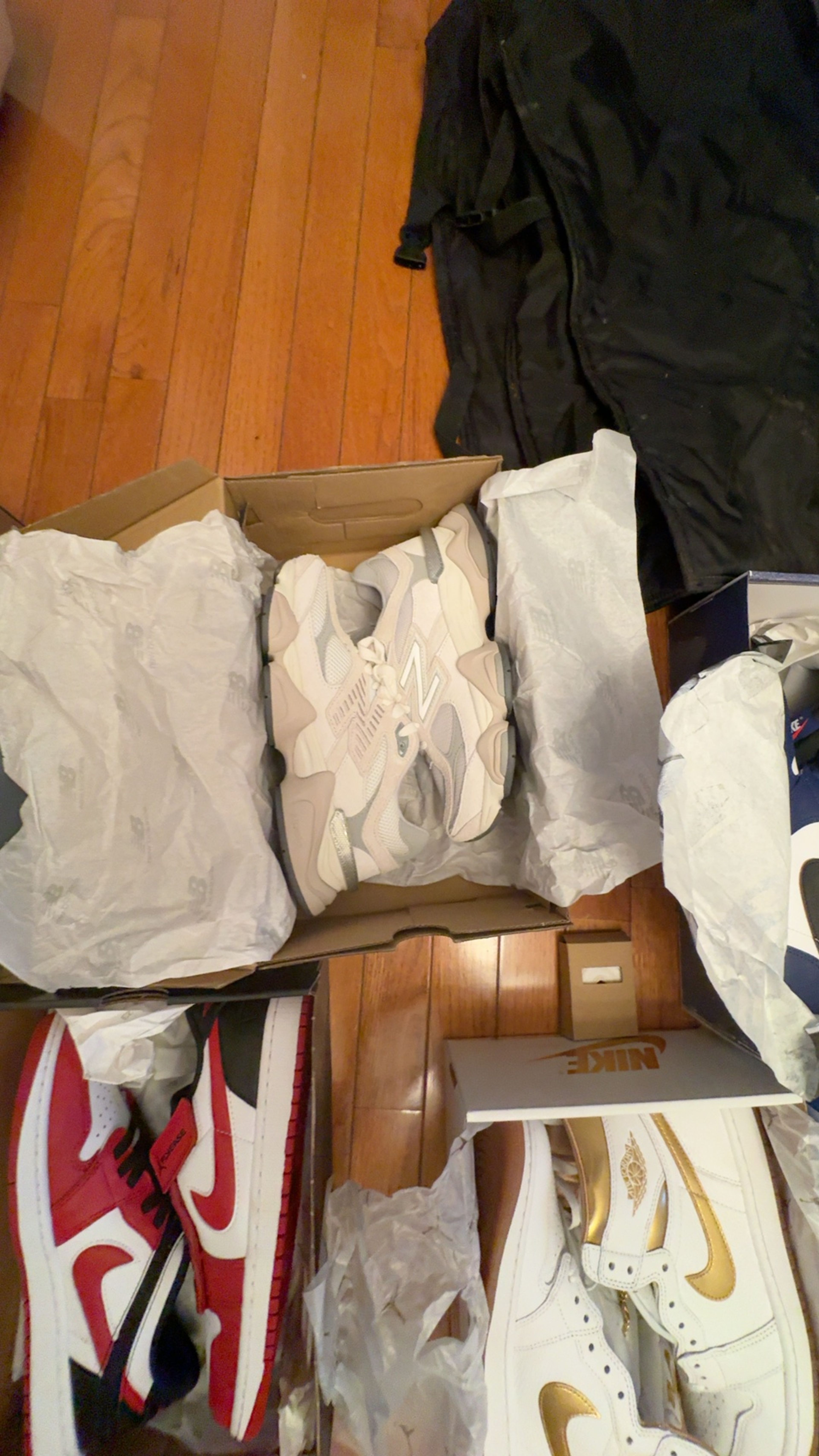 Reebok Royal Charge Y2K Chunky Sneakers Tan Cream Beige Red