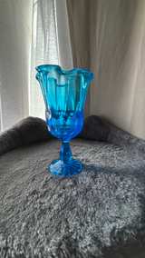 Viking Glass Epic Six Petal Swung Vase - Image 2