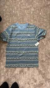 NWT Billabong Men's Wave Print T-Shirt medium - Image 2