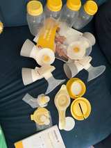 Medela Pump In Style Breast Pump Accessories - Image 2