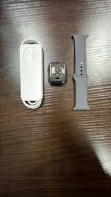 Apple Watch Series 7 (GPS + Cellular) 41mm Midnight Aluminum Case - Image 3