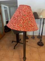 Traditional Floor Lamp - Image 3
