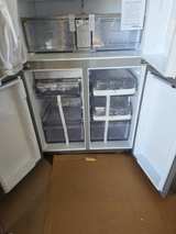 Samsung 23 cu. ft. Smart 4-Door Flex Refrigerator with FlexZone counter depth - Image 7