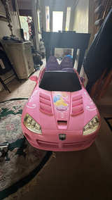 Disney Princess Dodge Viper Ride-On Car - Image 3