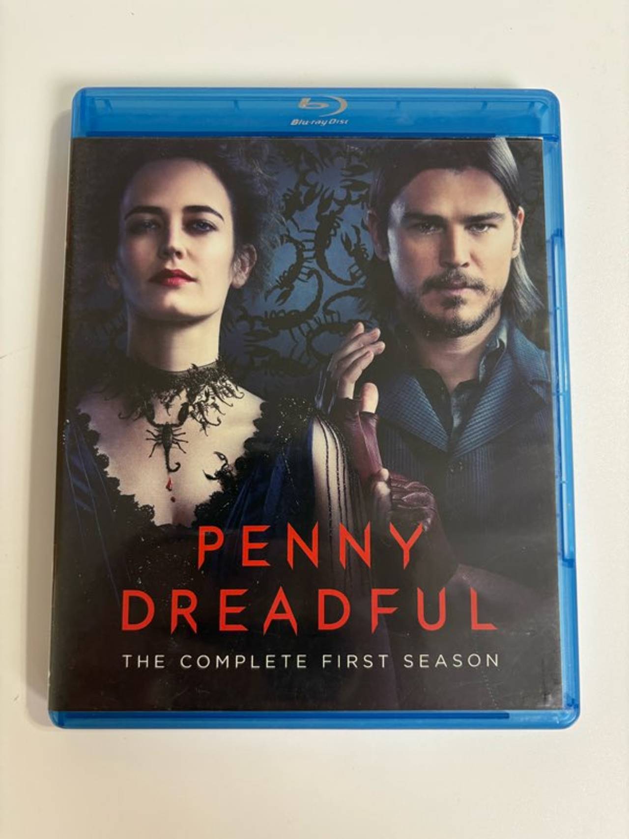 Penny Dreadful: The Complete First Season