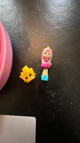 Shopkins Happy Places Royal Trends Tiara Sparkles Palace 210 - Image 2