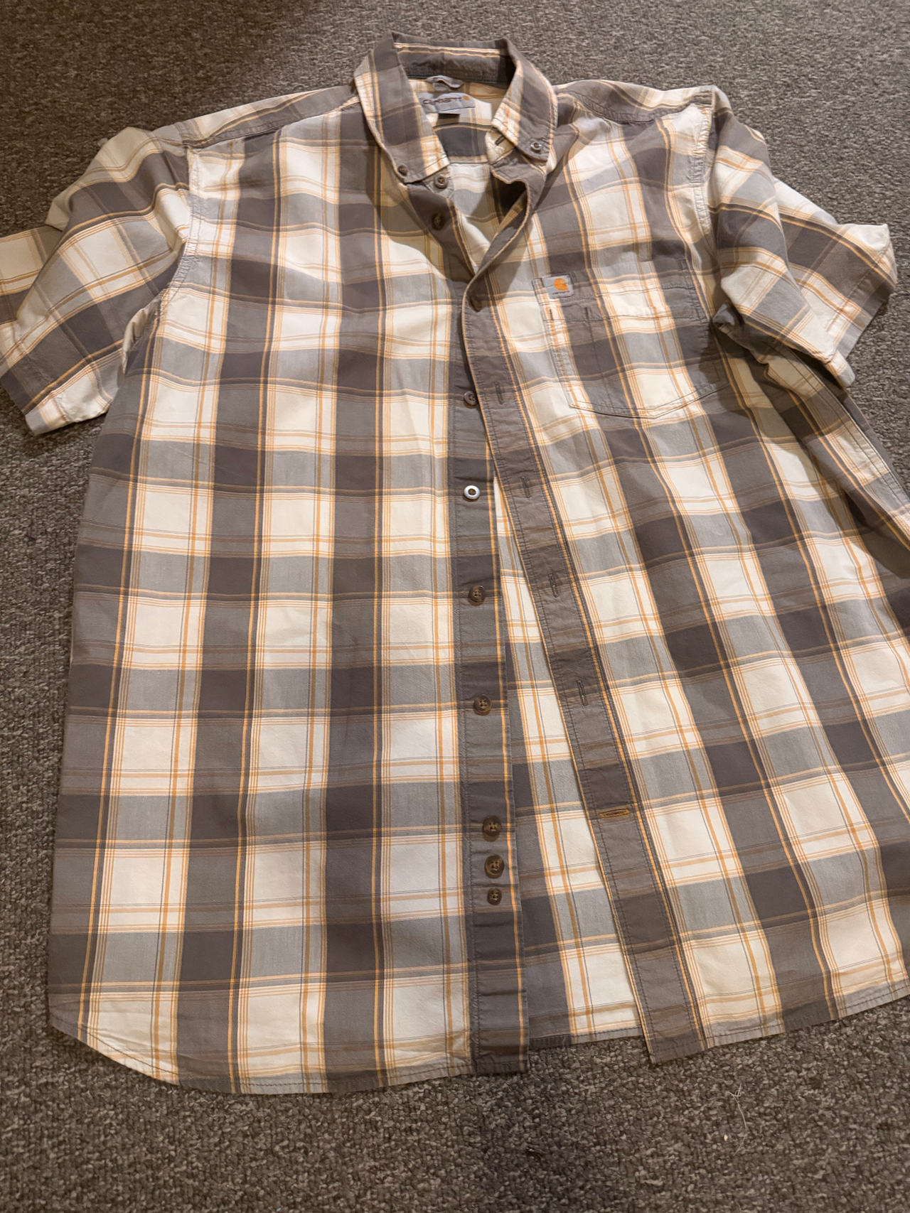 Carhartt Men's Short-Sleeve Plaid Button-Down Shirt
