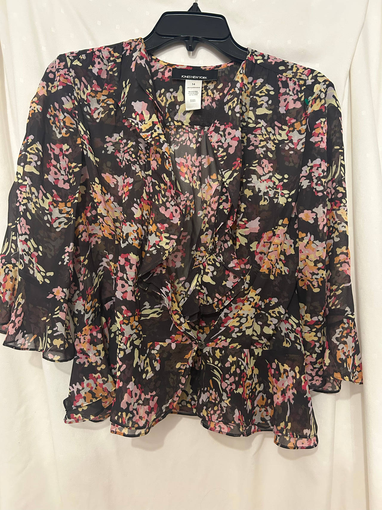 Jones New York Floral Ruffle Blouse