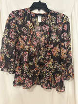 Jones New York Floral Ruffle Blouse - Image 1