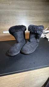 The Children's Place Girls Black Faux Fur Boots - Image 2