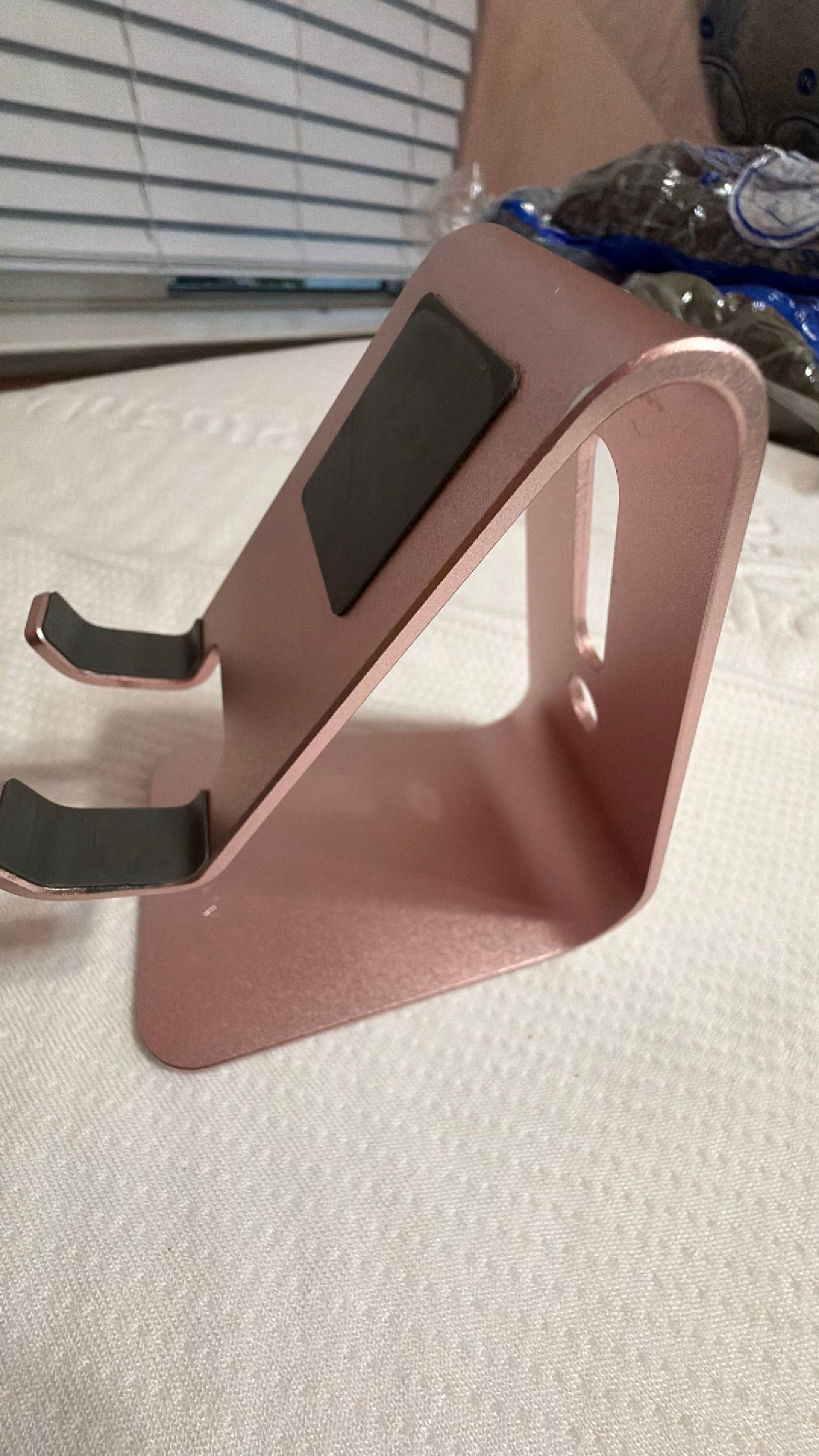 CreaDream Aluminum Cell Phone Stand - Image 2