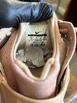 Size 10 Nike Air Huarache Run Metallic Rose Gold Athletic Shoes Pink  859429-900 - Image 7