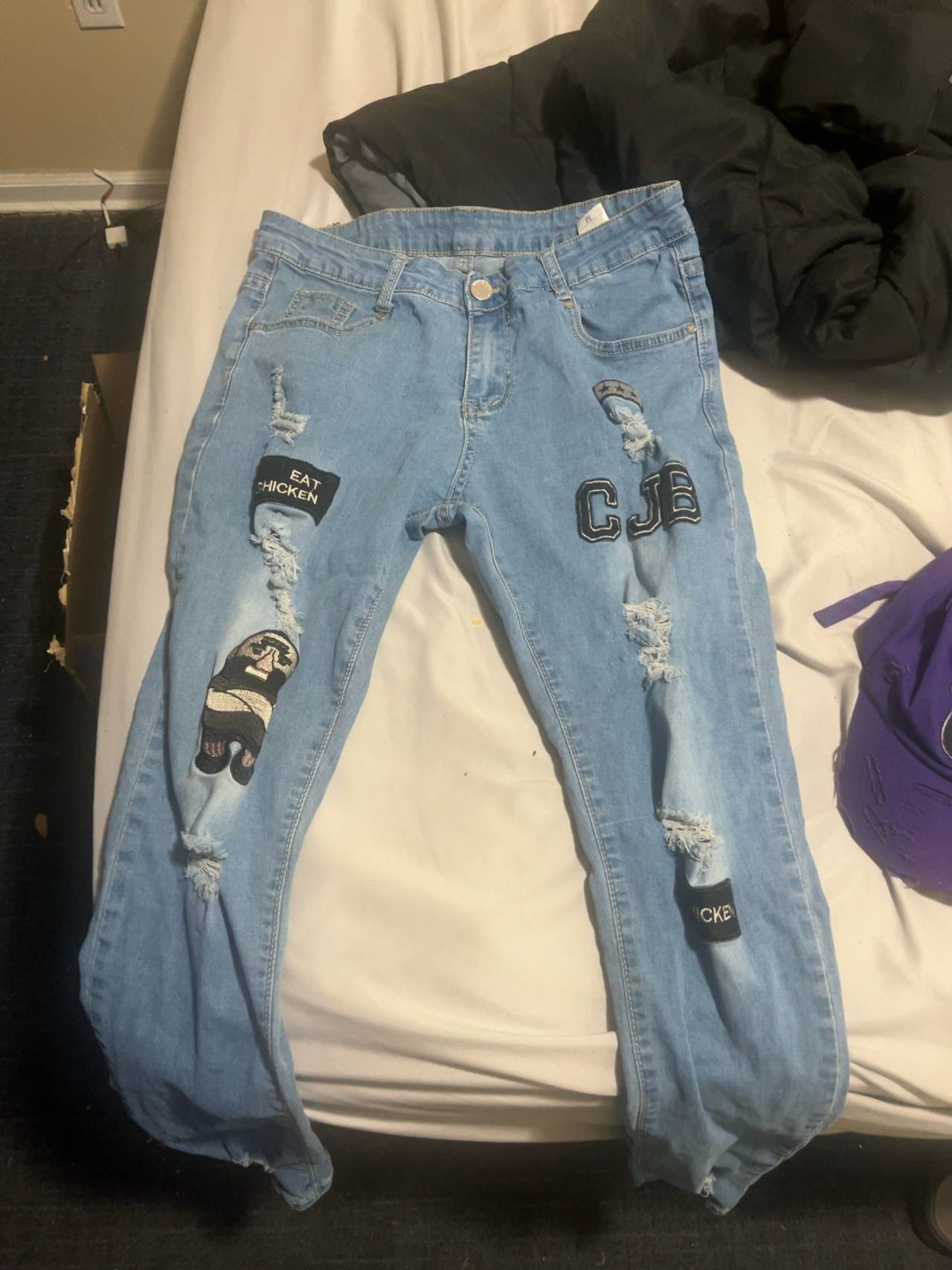 ROMWE Ripped Skinny Jeans