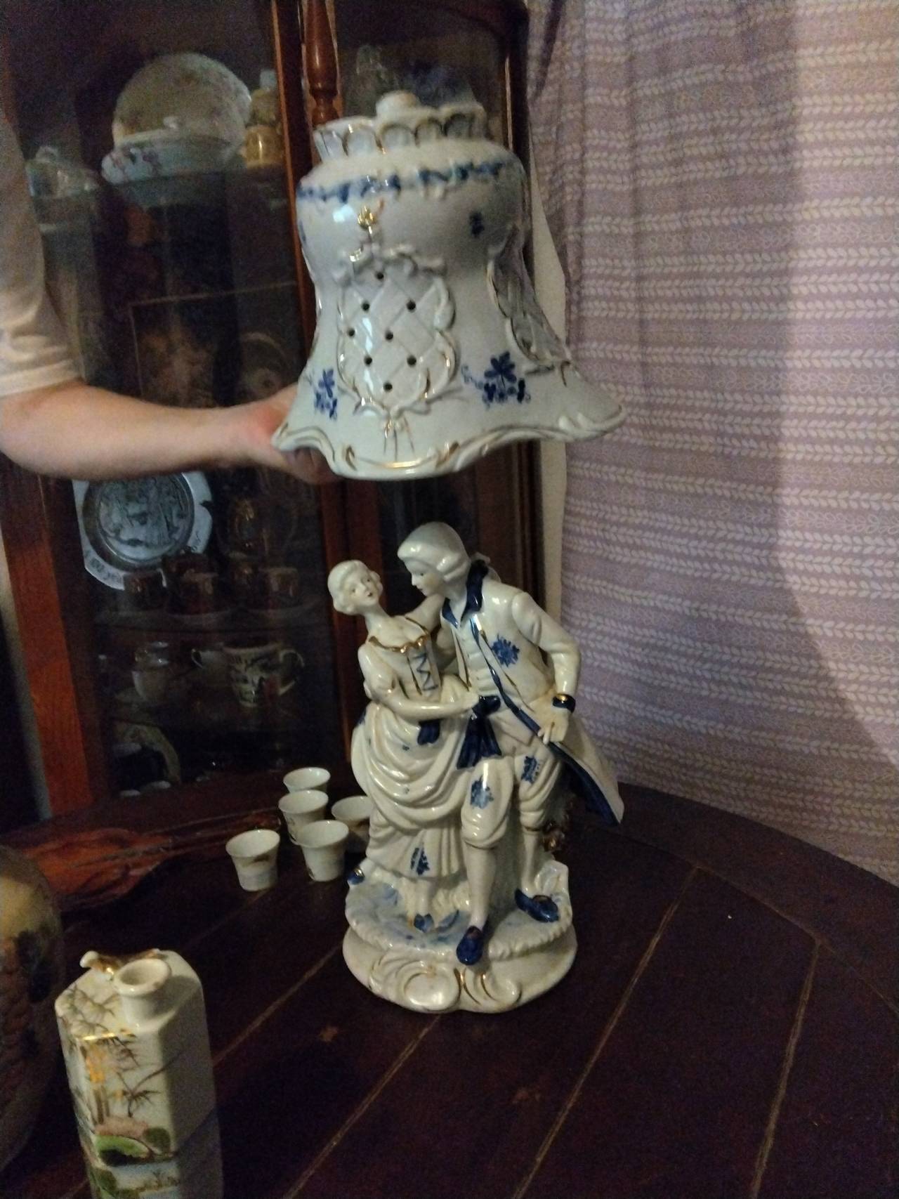 Vintage Blue and White Porcelain Courting Couple Lamp