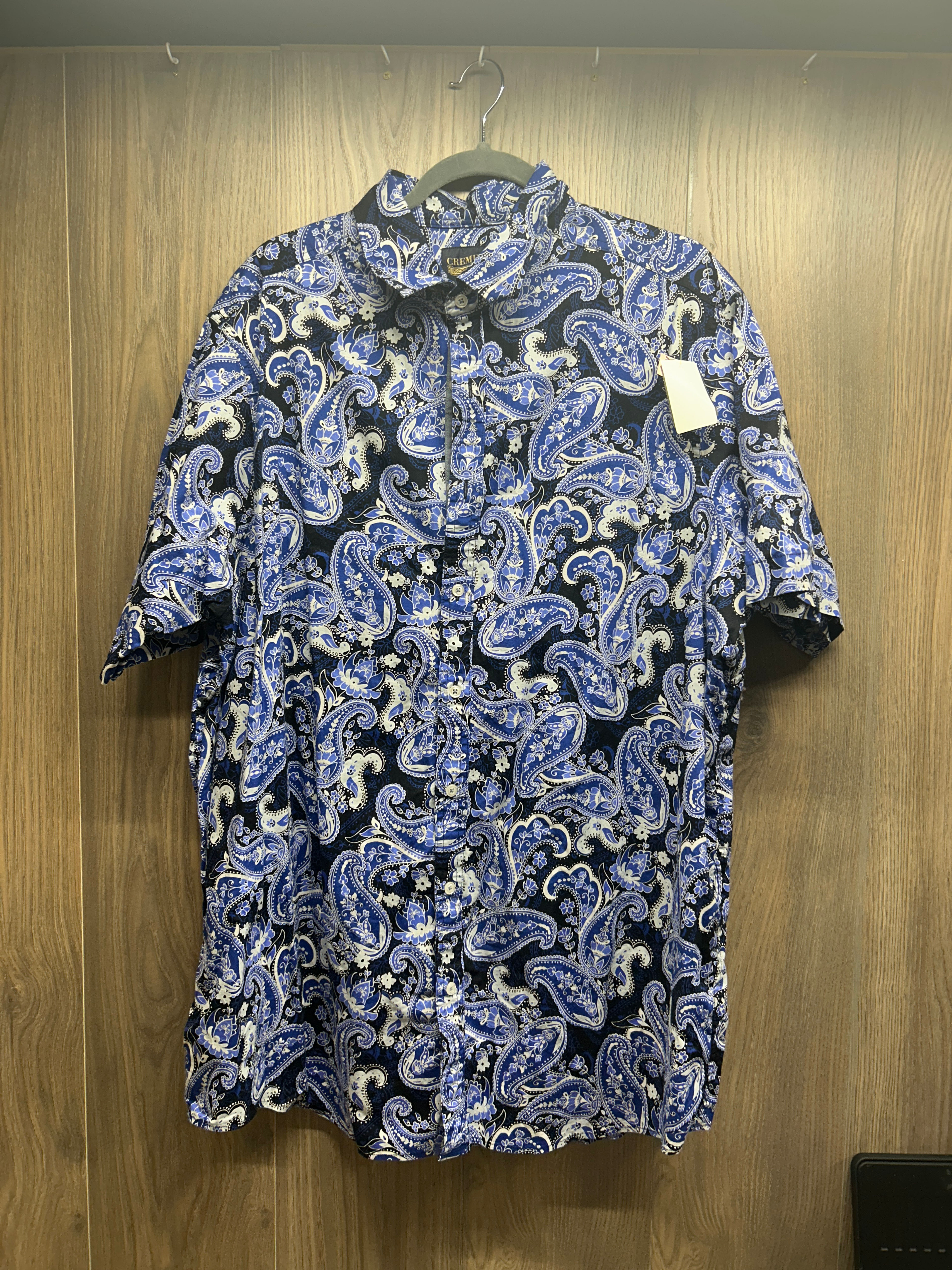 Cremieux Men's Short Sleeve Paisley Button-Down Shirt