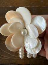 Multi-Strand Faux Pearl and Shell Flower Stretch Bracelet - Image 2