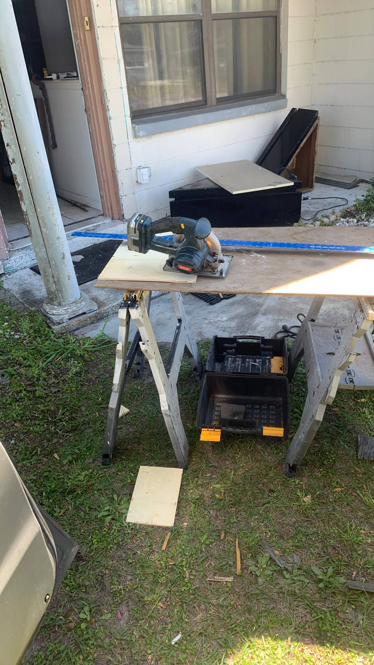 circular saw