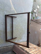 Wooden Guitar Stand - Image 1