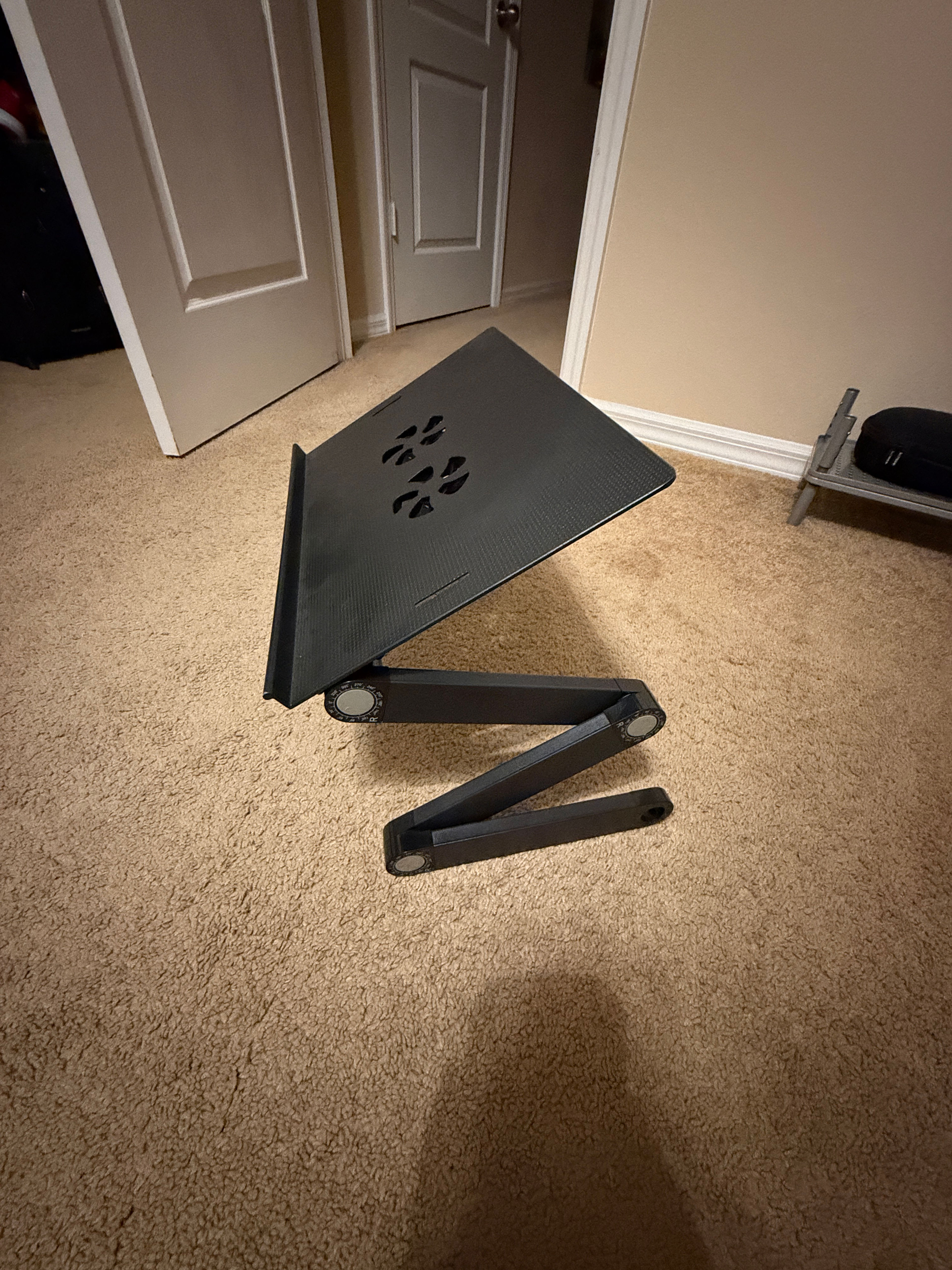 Adjustable Aluminum Laptop Desk with Cooling Fans