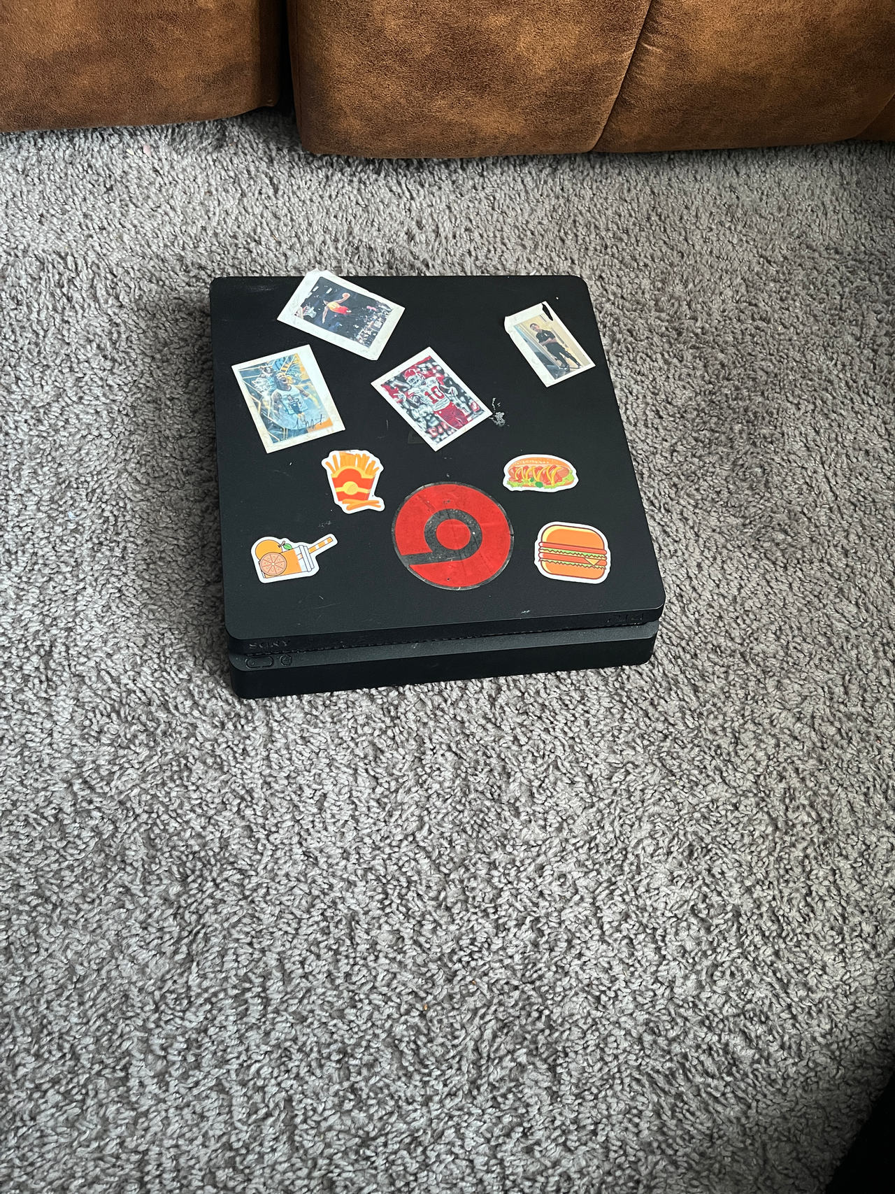 Sony PlayStation 4 Slim