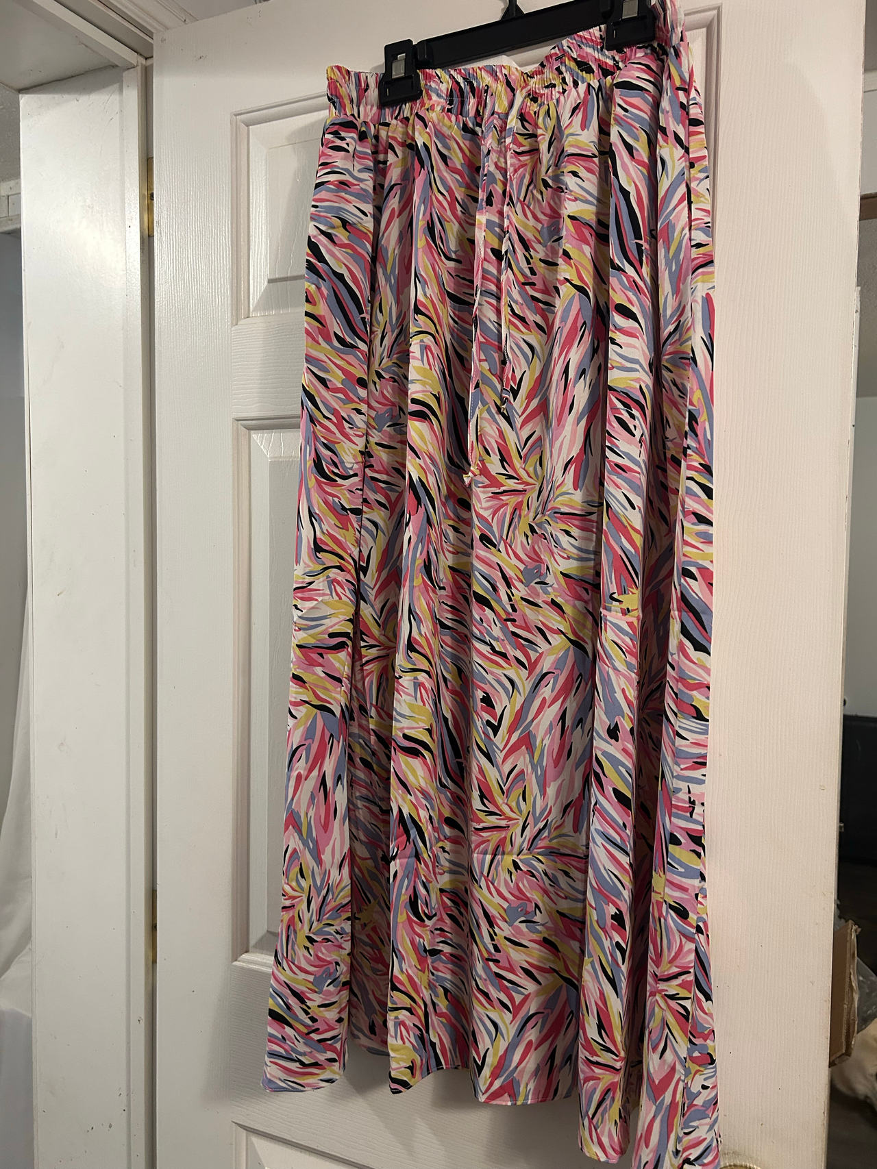NILOUFO Abstract Print Maxi Skirt
