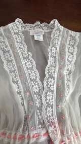 Vintage Dream Away Sheer Lace Robe - Image 2
