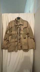 US Military 3-Color Desert Camouflage Combat Coat - Image 1