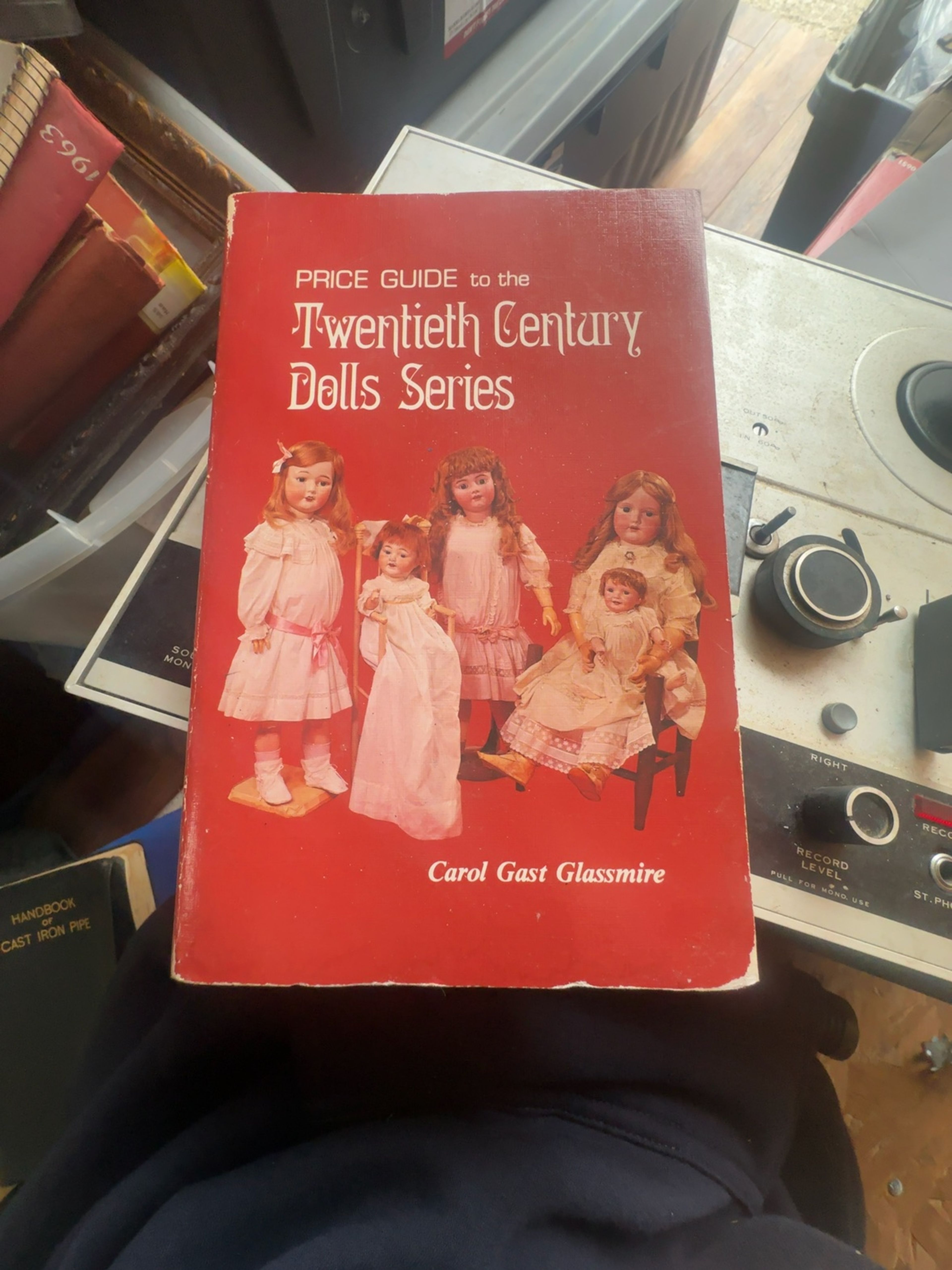Price Guide to Twentieth Century Dolls (1981) by Carol Glassmire