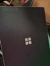 Microsoft Surface Laptop 2 - Image 4