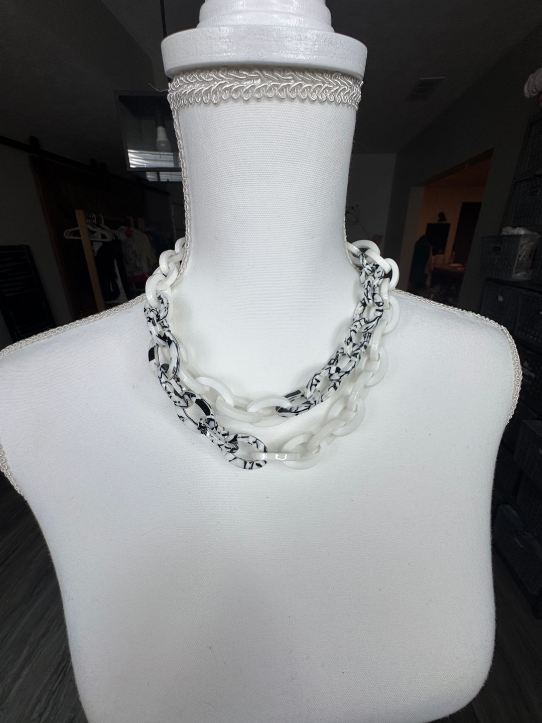 Chunky Acrylic Chain Necklace