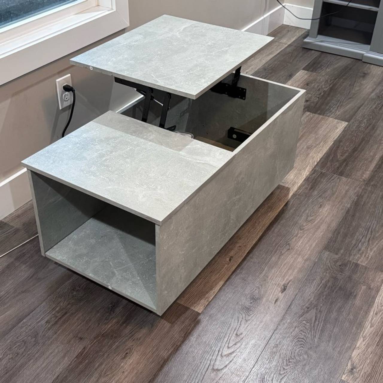 Lift Top Coffee Table