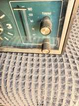 General Electric Vintage Alarm Clock Radio Beige Model 7-4725A works - Image 2