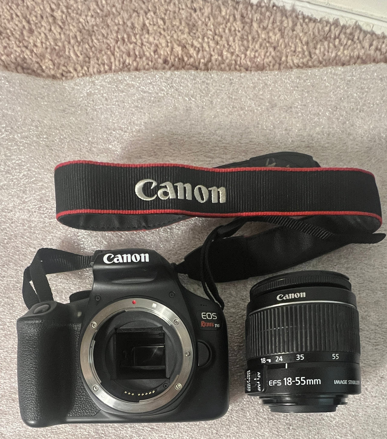 Canon EOS Rebel T6 DSLR Camera with 18-55mm Lens no charger