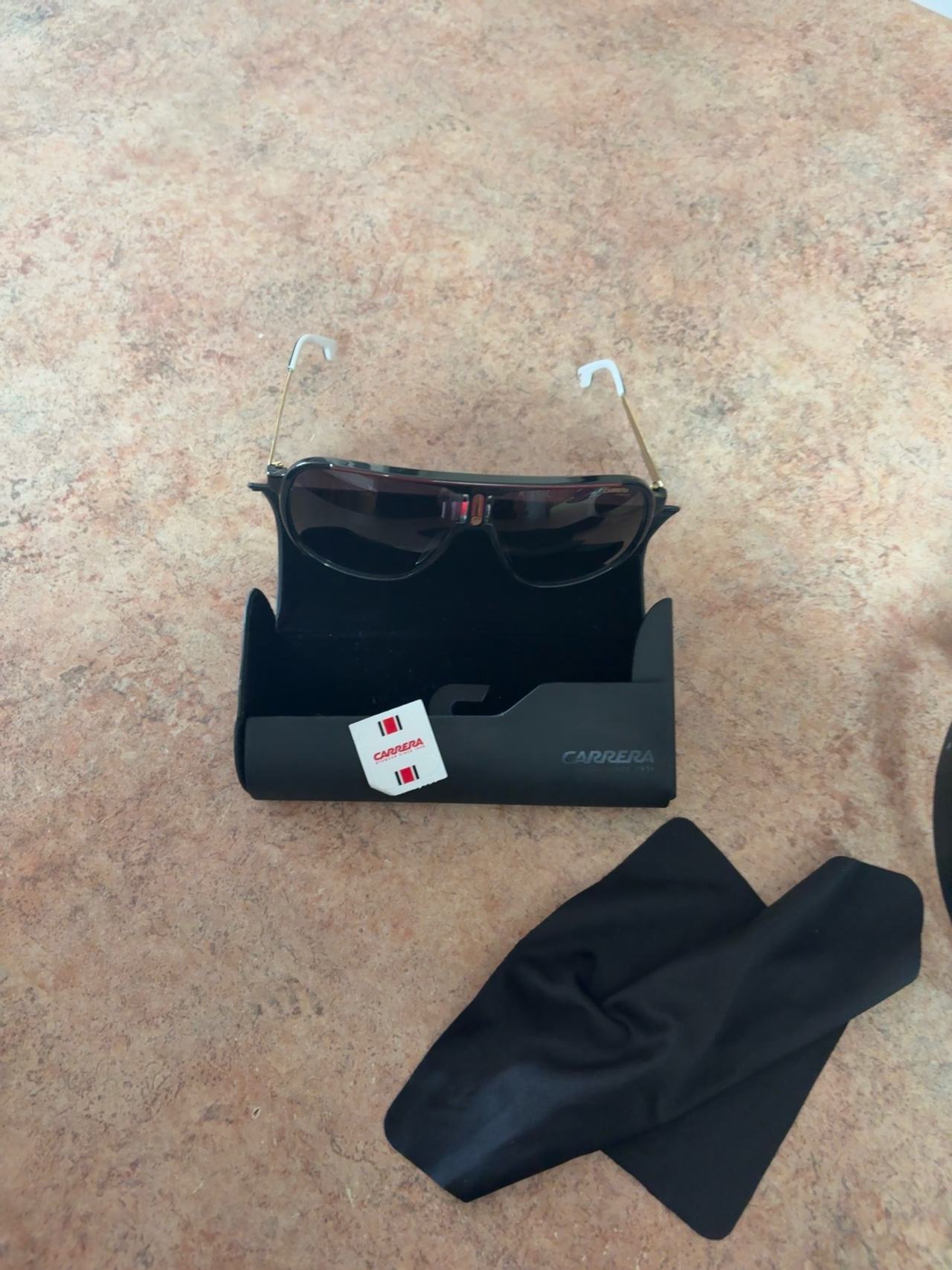 Carrera 1059/S Black Red Sunglasses