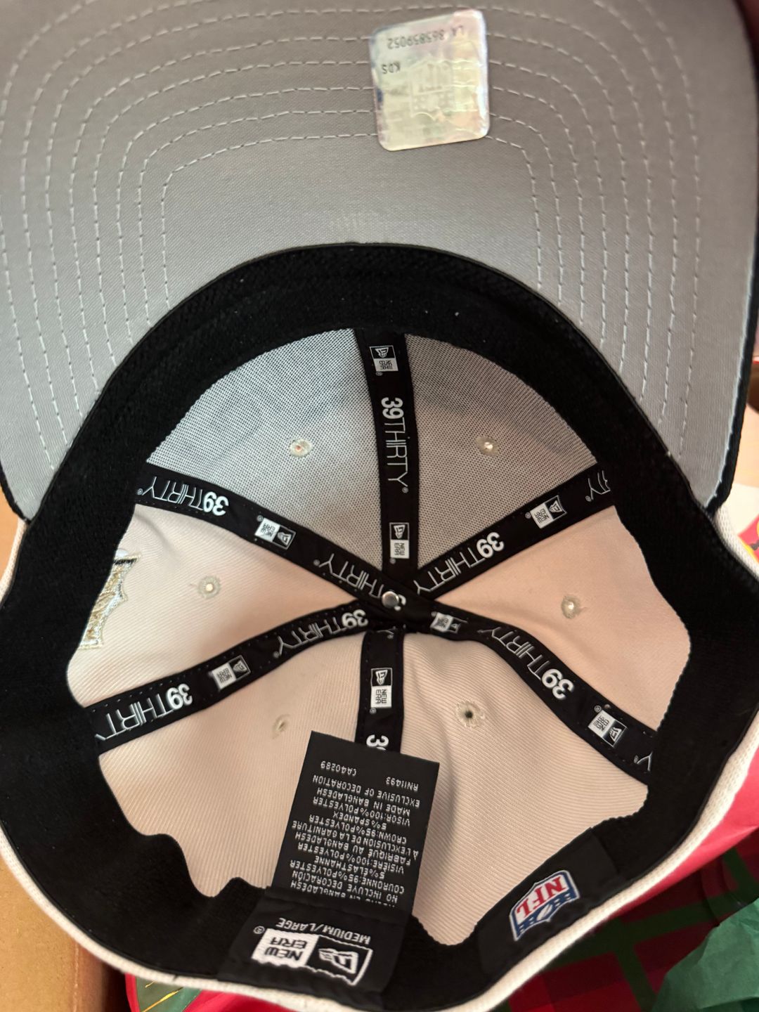 New Era 39THIRTY Flex Hat Stone/Black New Orleans Saints. Brand New