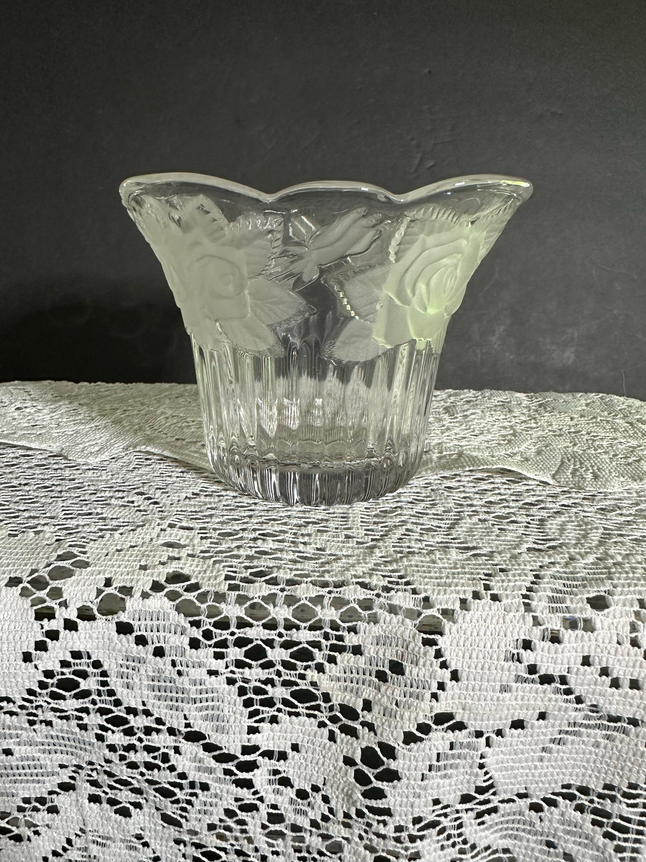 Mikasa Rosella Frosted Rose Crystal Vase