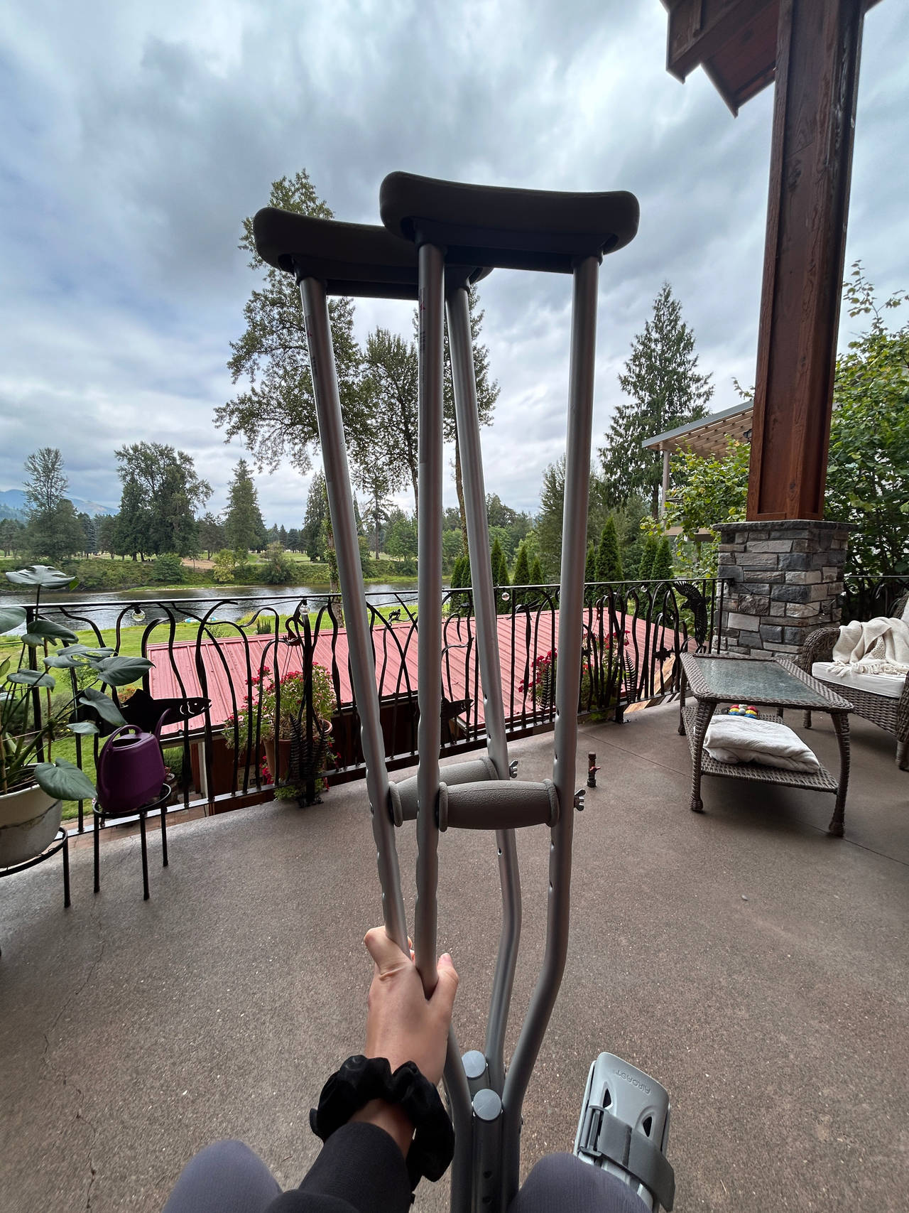 Underarm Crutches