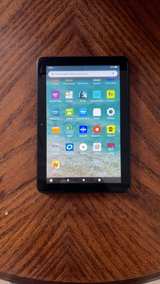 Amazon Fire HD 8 Tablet Black 8-inch - Image 1