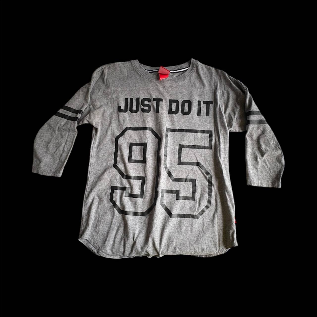 Nike Just Do It 95 Graphic T-Shirt