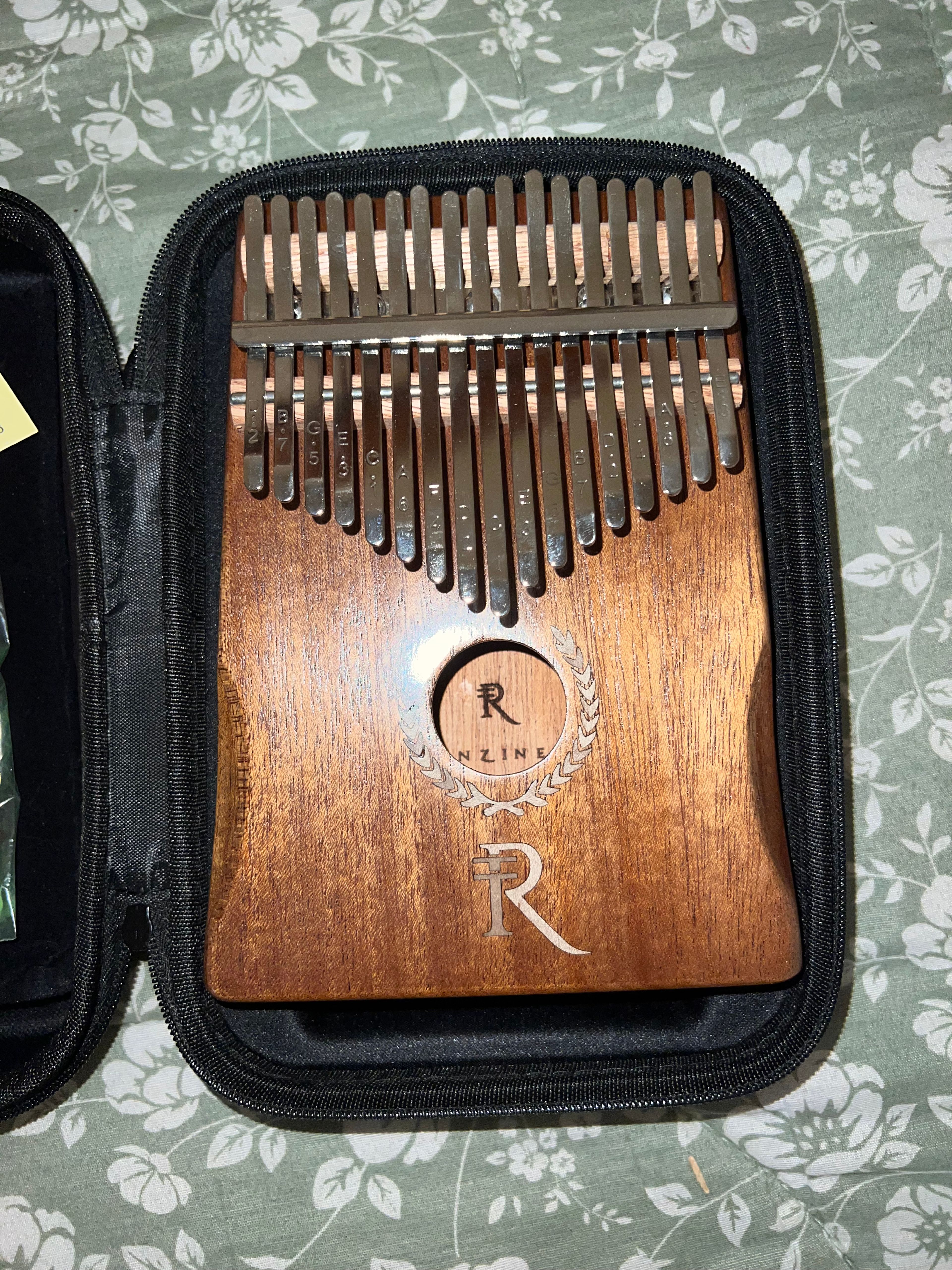 Renzineri 17-Note Kalimba Thumb Piano - Image 5