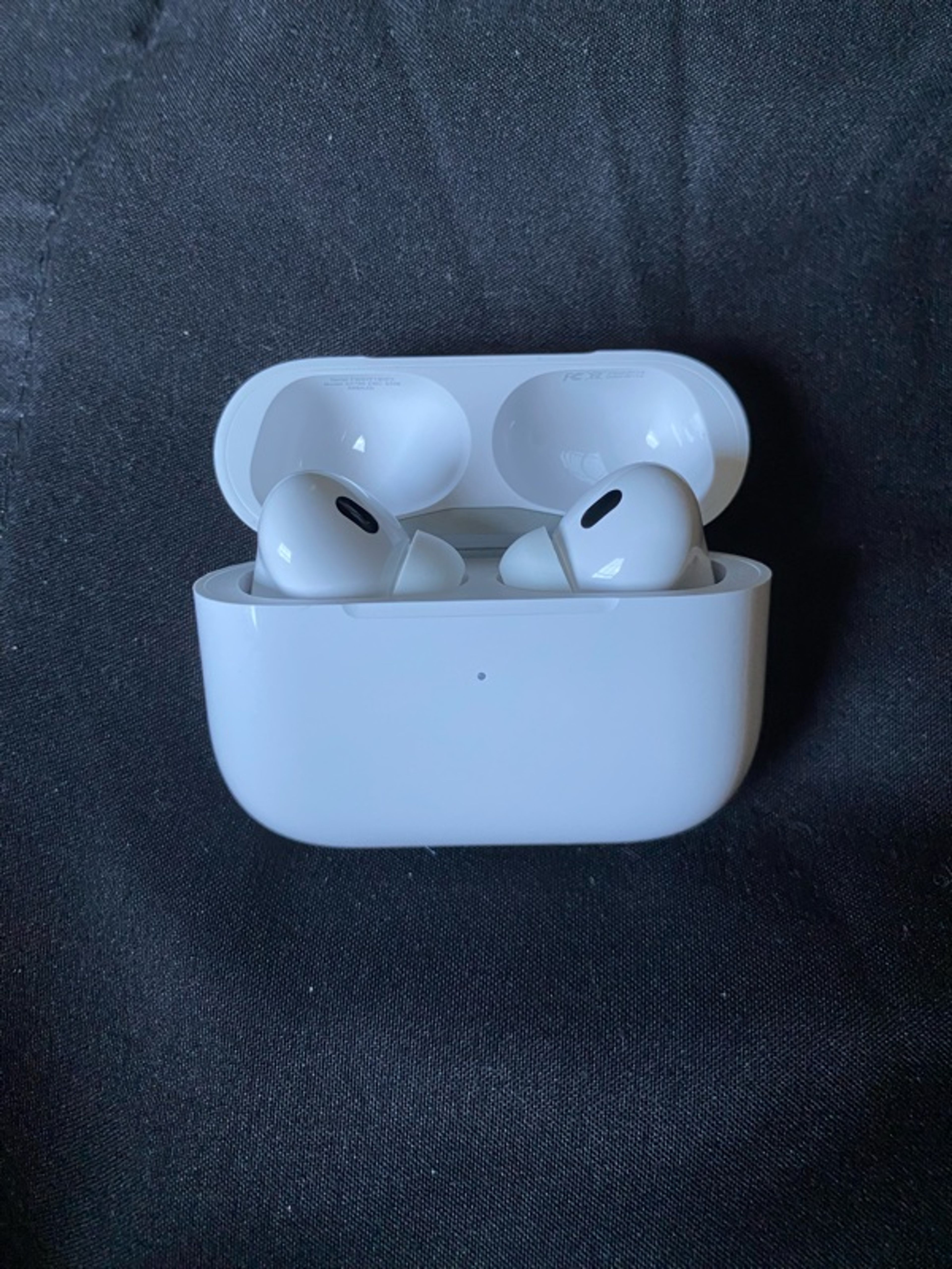 Apple AirPods Pro (2nd Generation)