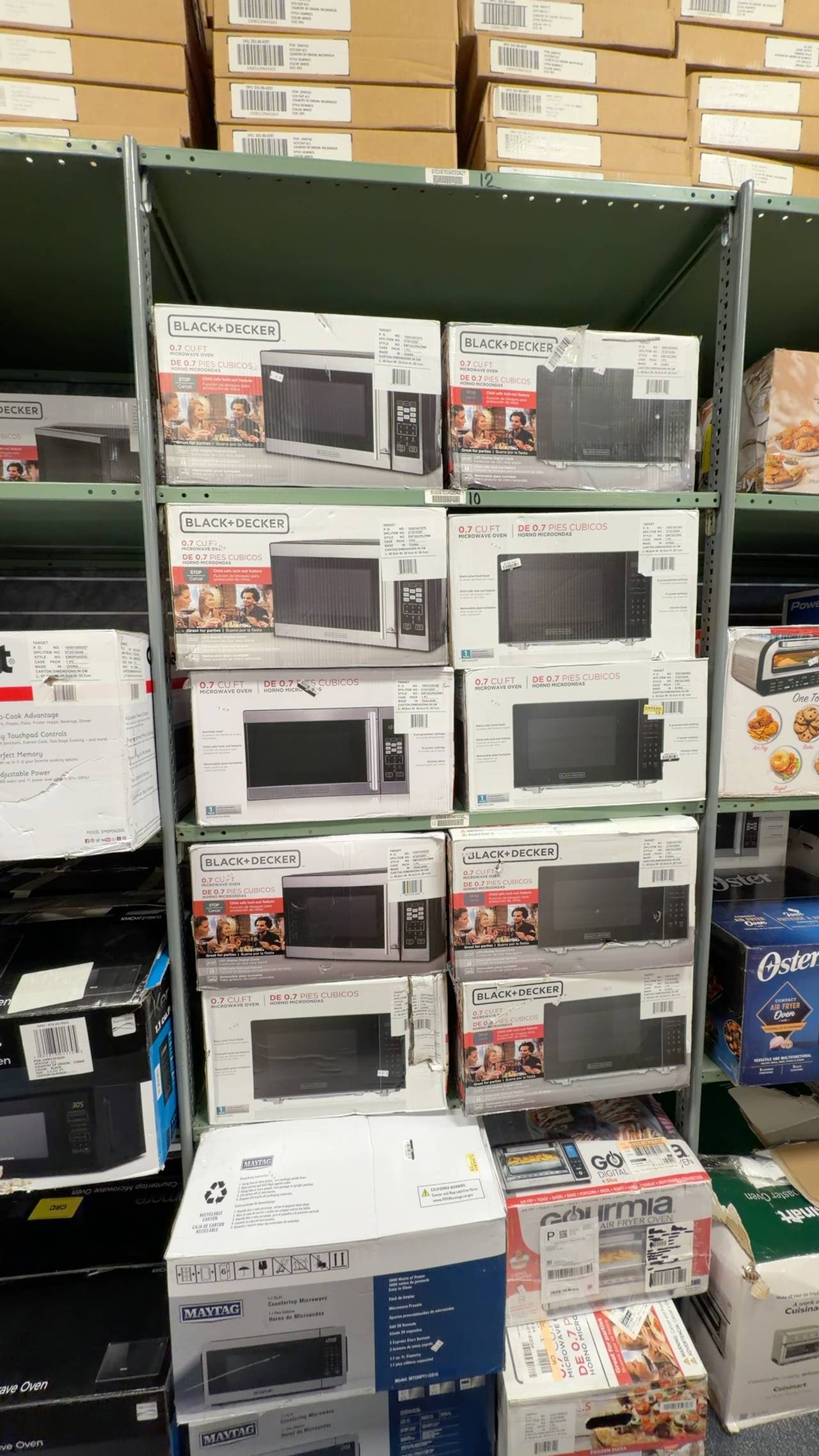 BLACK+DECKER 0.7 cu ft 700W Stainless Steel Microwave