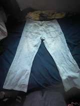 Light Wash Arizona Jeans 33x32 - Image 2